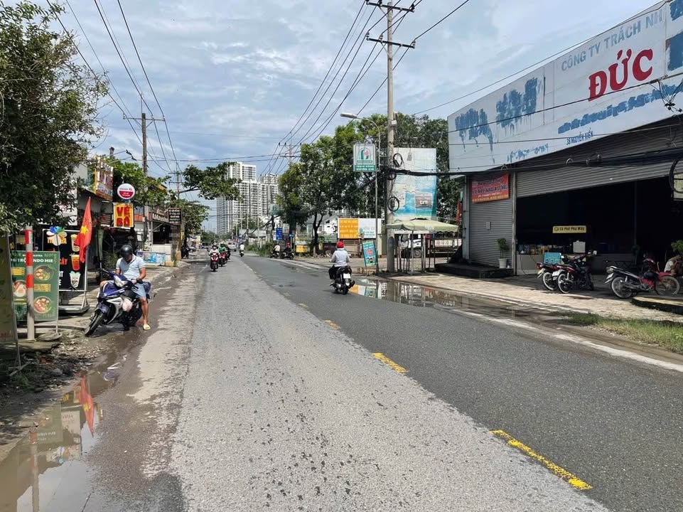 Đất hẻm xe hơi Nguyễn Xiển Thủ Đức 61.7m² giá chỉ 4 tỷ - Cơ hội đầu tư tuyệt vời!