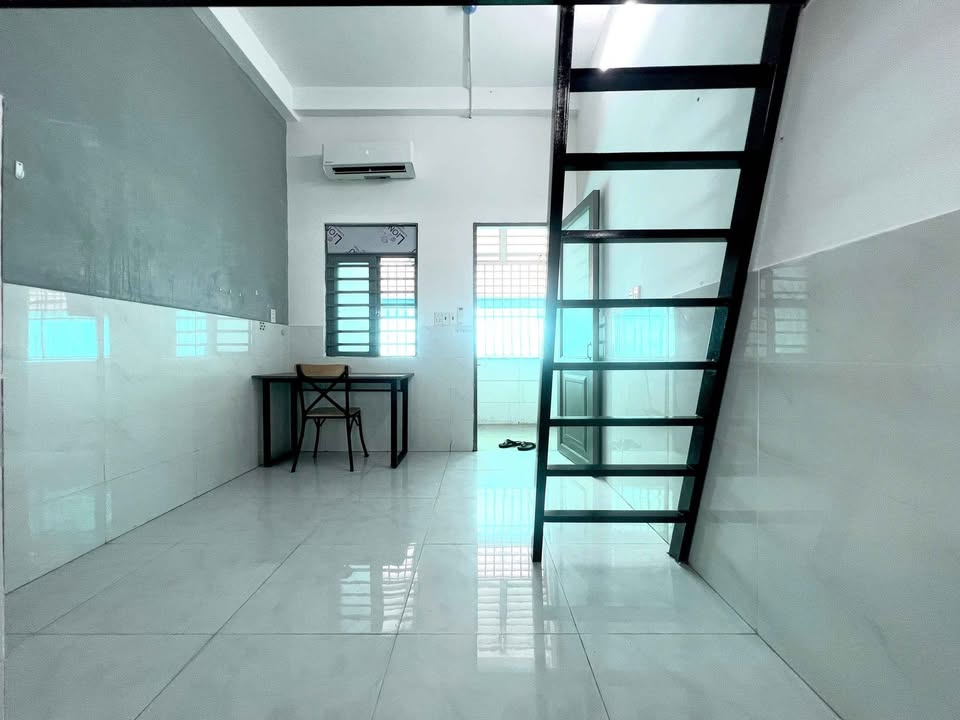 Phòng trọ cho thuê tại Thủ Đức 20m² - Mặt tiền đường số, tiện nghi đầy đủ!