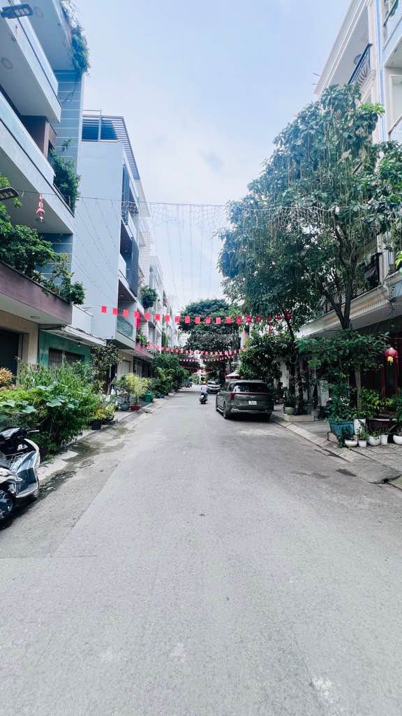 Nhà Phú Mỹ 90m² giá 17,8 tỷ - Kinh doanh sinh lời ngay tại Quận 7!