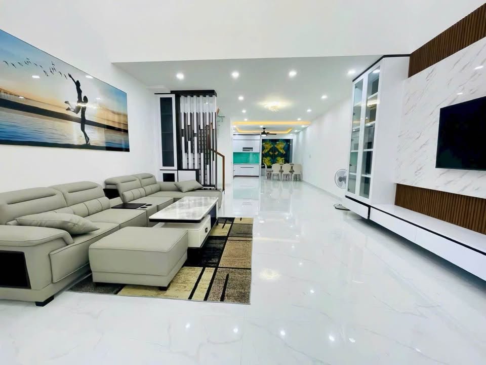 Nhà riêng hẻm xe hơi Chu Văn An 88m² giá 11.9 tỷ - Sẵn sàng vào ở ngay!