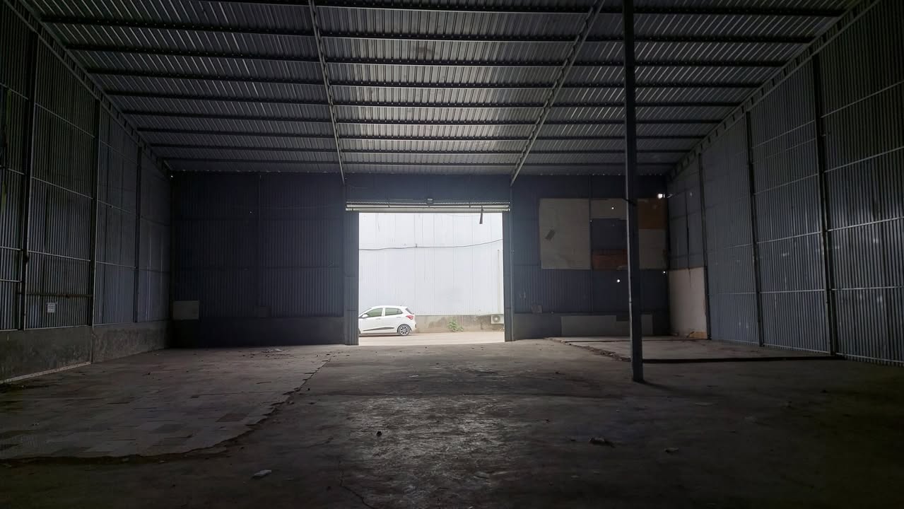 Kho xưởng cho thuê tại cầu vượt Tây Mỗ - 550m² chỉ 41 triệu/tháng!