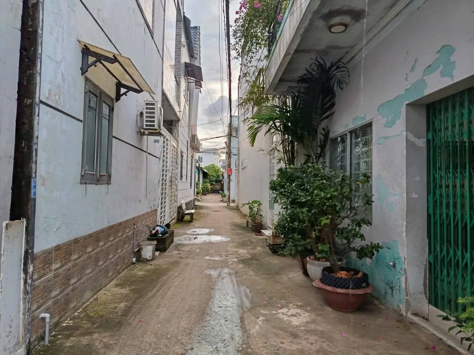 Nhà trệt lửng Tân An, Cần Thơ 58m² giá 2.4 tỷ - Vị trí trung tâm sầm uất!