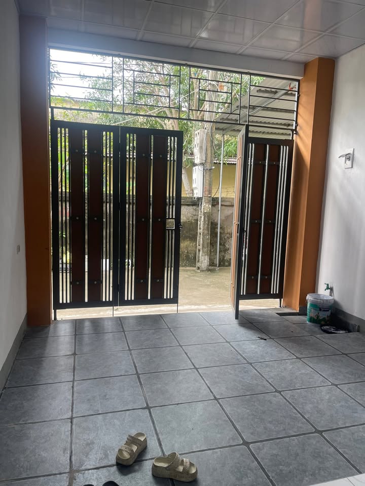 Nhà cấp 4 cho thuê tại Quán Bàu, Vinh 90m² giá 5 triệu - Sẵn sàng vào ở!