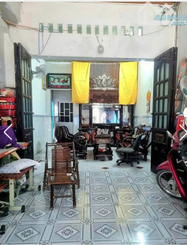 Nhà cấp 4 cho thuê mặt tiền đường Phan Đăng Lưu, Dĩ An 60m² giá 4.5 triệu - Gần Lý Thường Kiệt!