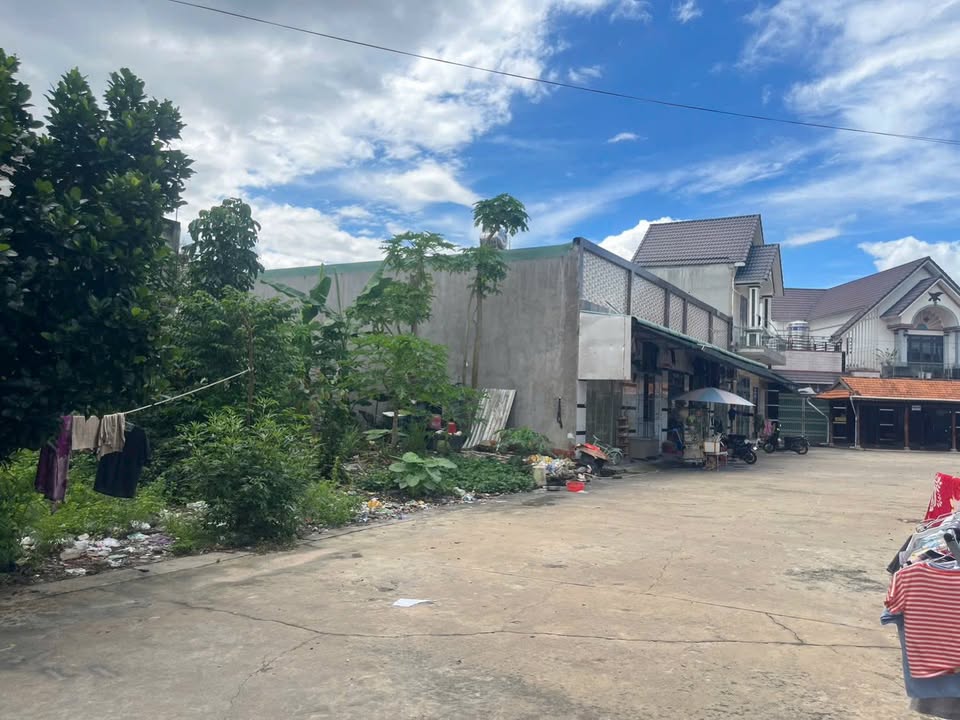 Đất thổ cư 270m² tại Bến Cát, Bình Dương - Chỉ 2 tỷ, cơ hội vàng cho đầu tư!