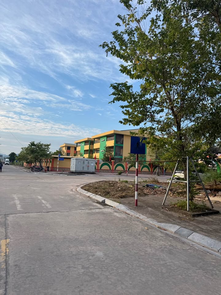 Đất nền Móng Cái 90m² giá 2.3 tỷ - Đầu tư sinh lời hấp dẫn!