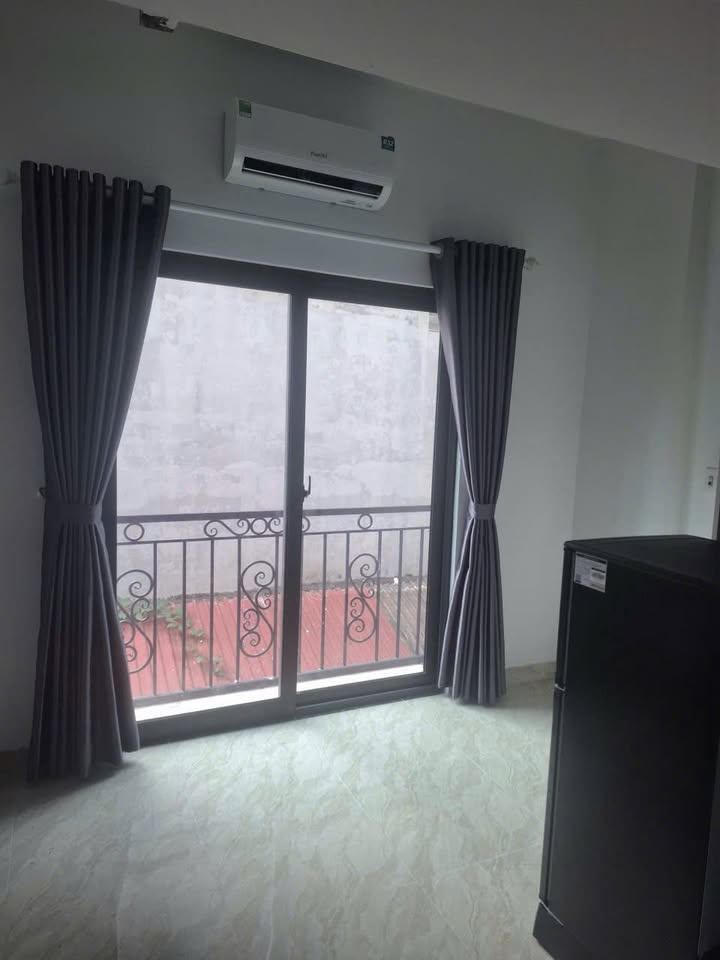 Căn hộ cho thuê Ngõ 194 Thanh Đàm, Hoàng Mai - Full nội thất, vào ở ngay!