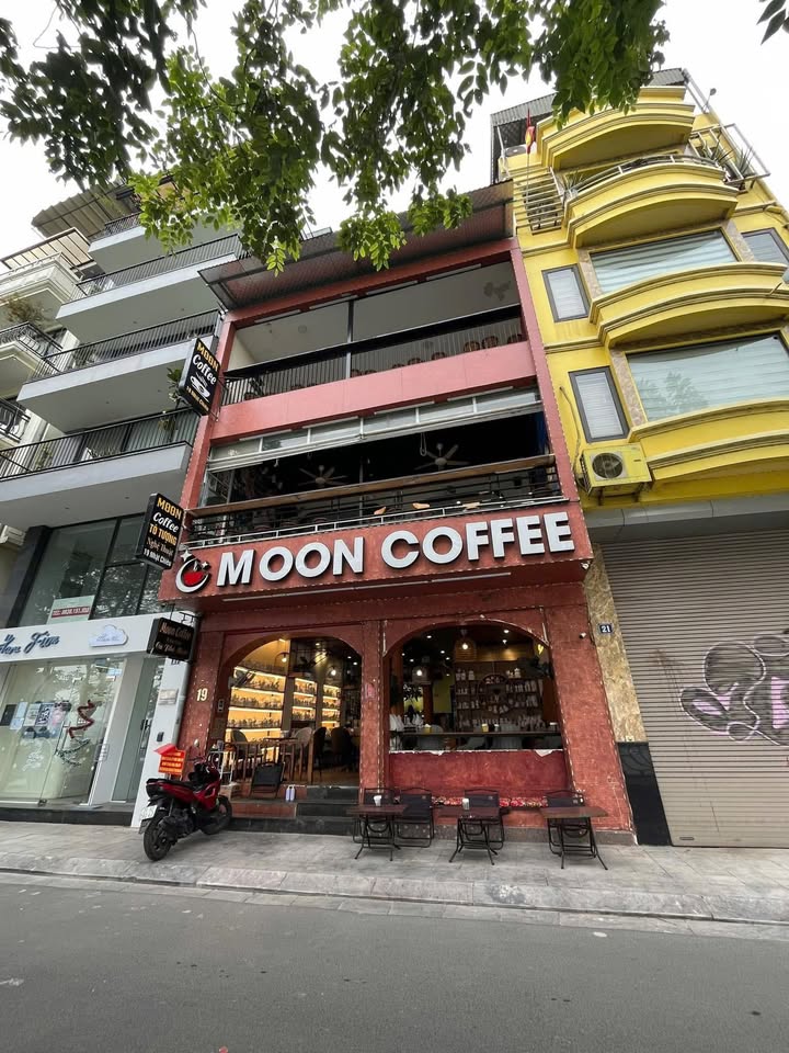 Cho thuê nhà mặt phố Hàng Đào 75m² giá thỏa thuận - Kinh doanh mô hình sạch sẽ, riêng biệt!