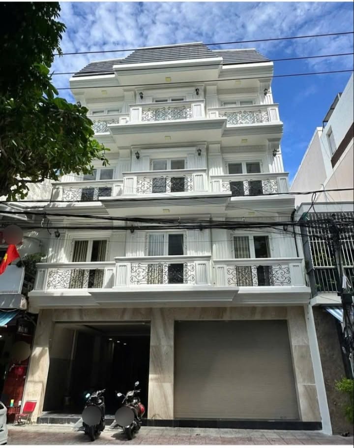 Nhà mặt tiền kinh doanh phường Vạn Thạnh, Nha Trang 200m² - Thiết kế hiện đại, cho thuê ngay!