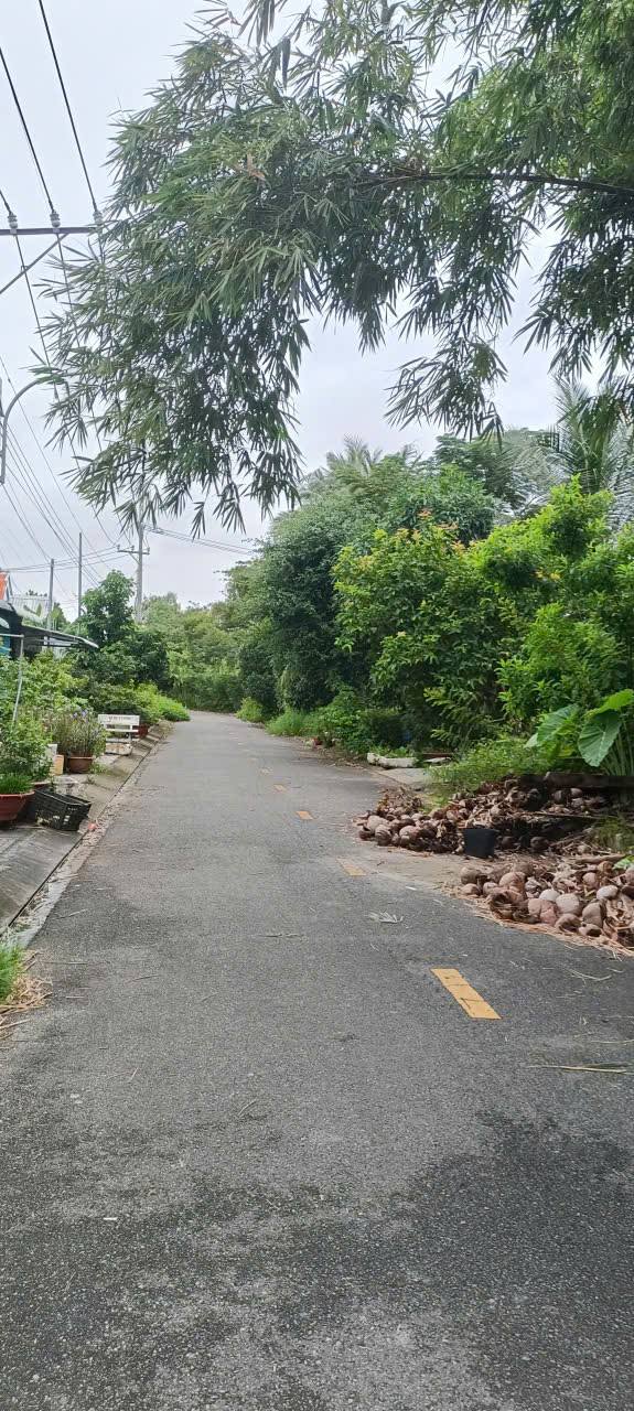 Đất nền mặt tiền đường Lê Quang Định, Rạch Giá 100m² giá 1.3 tỷ - Sổ hồng chính chủ!