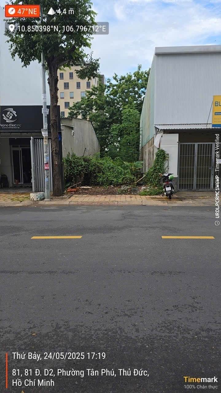 Đất nền đường D2, Tăng Nhơn Phú A, 110m² giá 12 tỷ - Mặt tiền kinh doanh hiếm có!