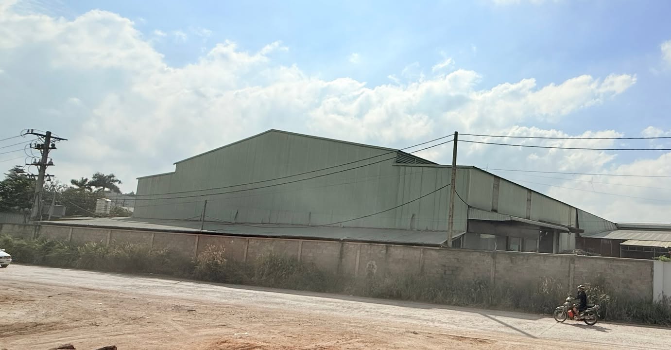 Nhà xưởng cho thuê xã Bình Minh, Đồng Nai 6300m² - Đường xe công tránh nhau