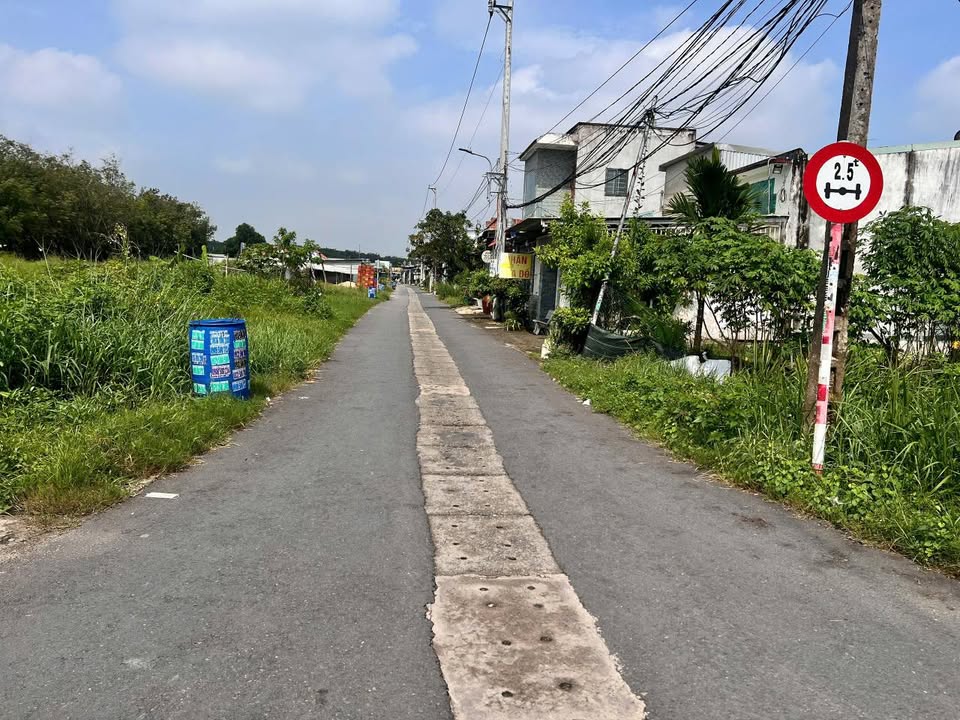 Đất nền Hòa Lợi Bến Cát 98.5m² giá 1.6 tỷ - Sổ đỏ chính chủ, đầu tư sinh lời!