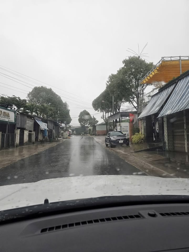 Đất thổ cư 120m² tại trung tâm thị trấn Eakar - Giá chỉ 2.4 tỷ thương lượng!