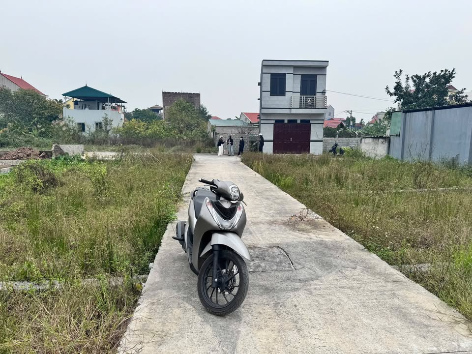 Đất nền Chương Dương 42.2m² giá 1 tỷ - Vị trí thuận lợi, giao dịch dễ dàng!