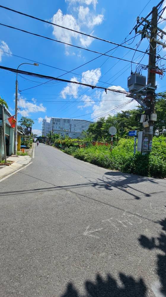 Nhà vườn Quảng Tiến 602m² giá 3 tỷ - Tiềm năng kinh doanh lớn!