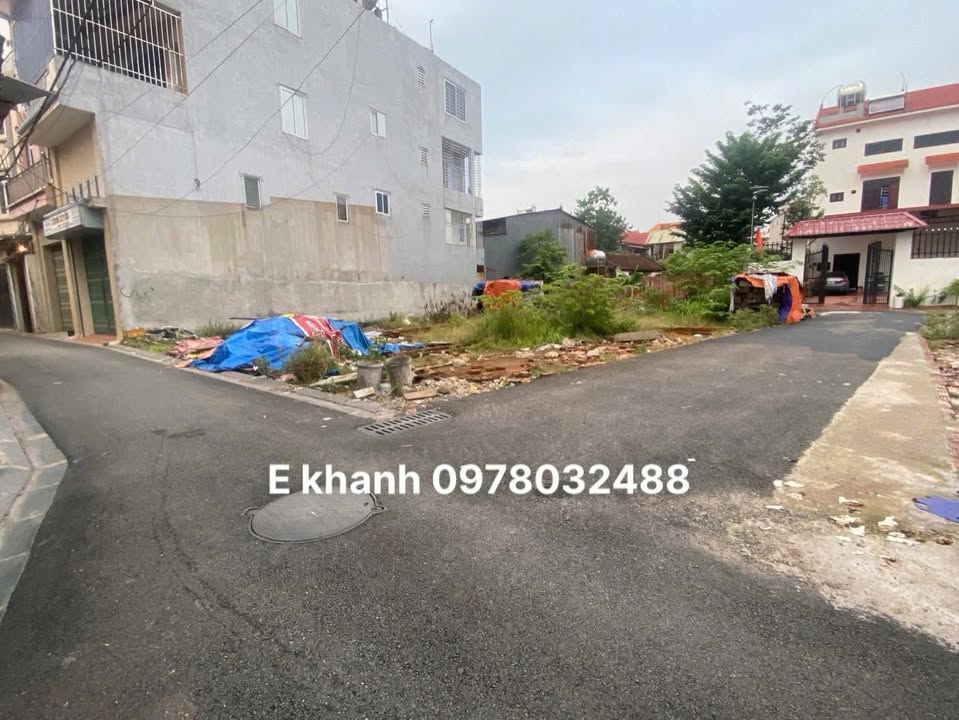 Nhà bán tại Vân Hà, Đông Anh 40m² giá 2 tỷ - Vị trí thuận lợi, đầy đủ tiện ích!