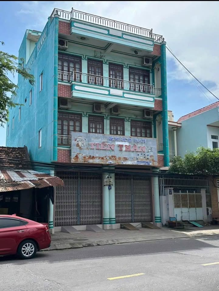 Bán toà nhà 15 phòng mặt tiền đường Phước Long, Nha Trang 162m² - Đầu tư sinh lời cao!