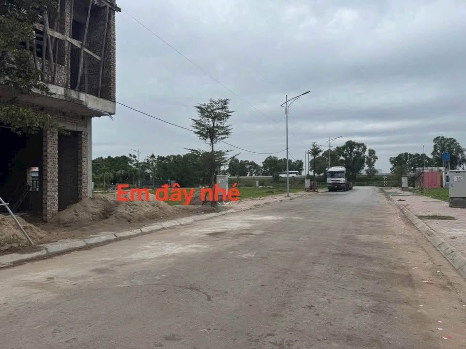 Đất nền Việt Cường Yên Mỹ 90m² giá 3 tỷ - Đầu tư sinh lời cao!