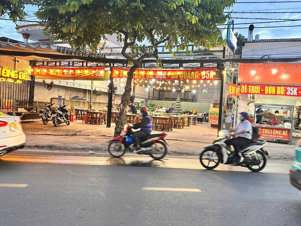 FrontHouse mặt tiền Tô Ngọc Vân Thủ Đức 336m² giá 35 tỷ - Cơ hội đầu tư hiếm có!