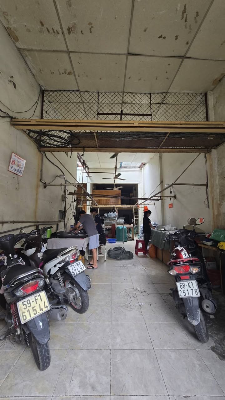 Nhà mặt tiền Gò Xoài 163m² giá 23.5 tỷ - Kinh doanh đỉnh cao!