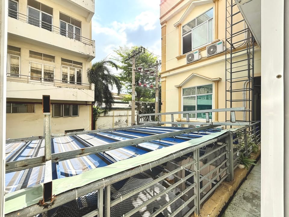 Căn hộ dịch vụ Hương Lộ 2, quận Bình Tân, giá 3.2 triệu - Không giới hạn người ở!