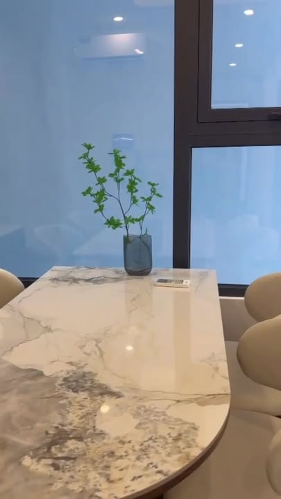 Căn hộ cho thuê tại Hoàng Huy Commerce - Lotus 2 phòng ngủ, giá thuê tốt!