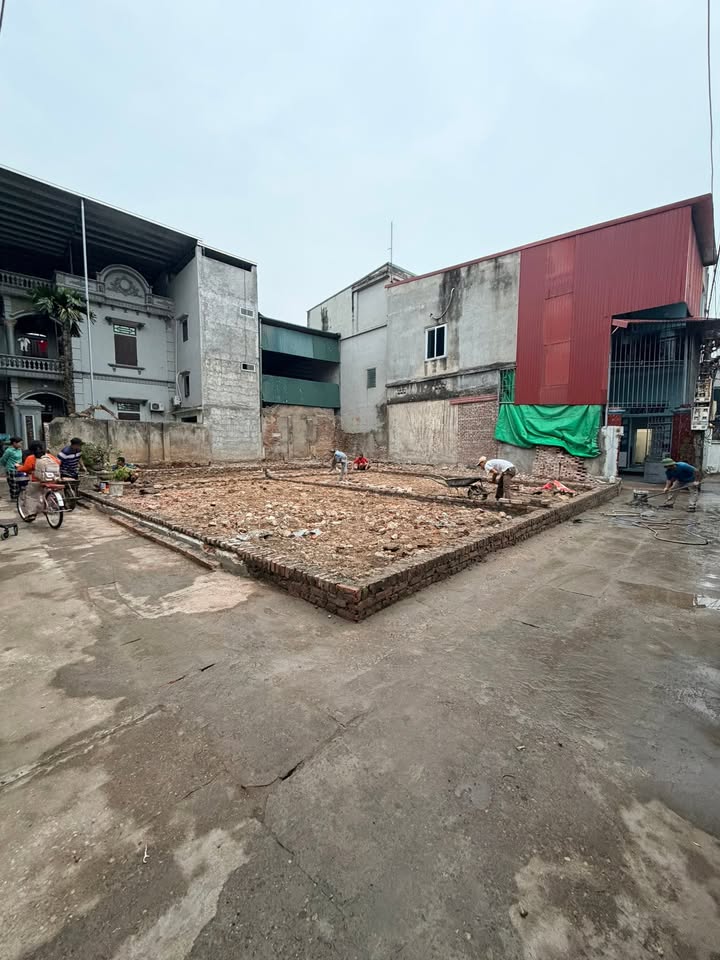 Đất góc 2 mặt tiền Doi Sóc, Từ Sơn 48m² giá chỉ 2 tỷ - Cơ hội đầu tư tuyệt vời!