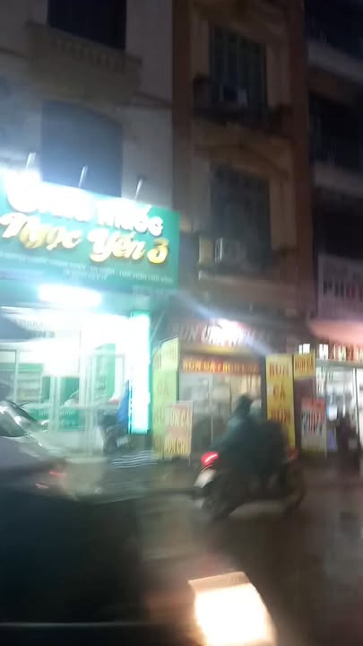 Bán nhà mặt phố Trung Kính Cầu Giấy 42m² giá 20 tỷ - Kinh doanh đỉnh cao!