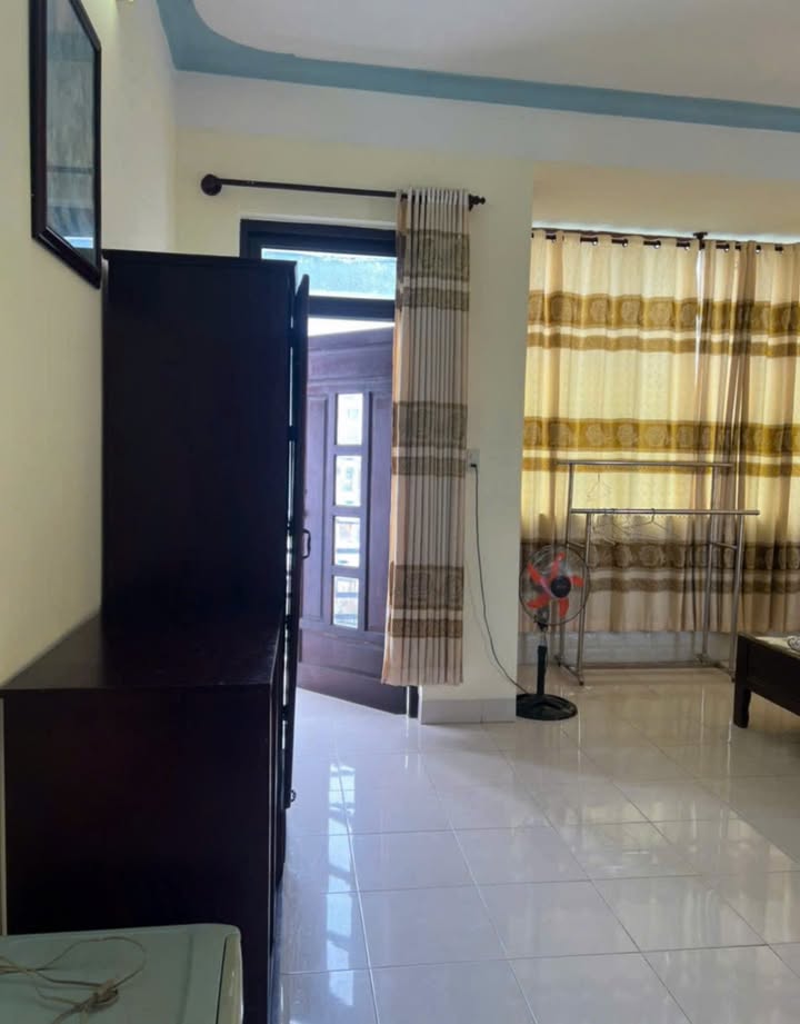Phòng cho thuê tại Lê Văn Phấn, Phú Thủy - Dọn vào ở ngay với máy lạnh