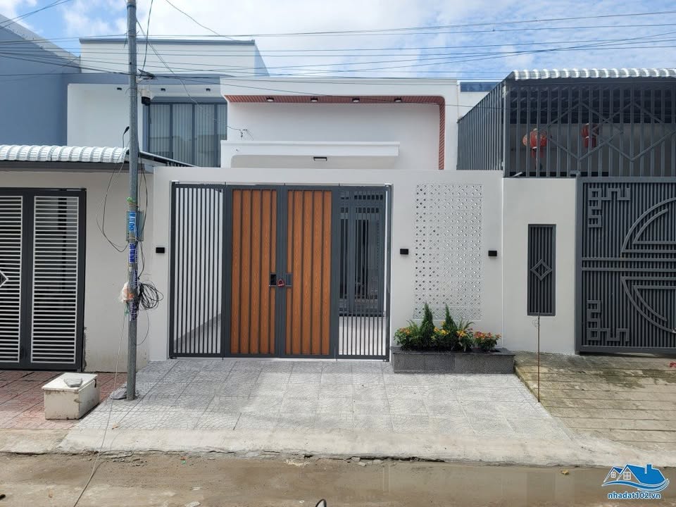 Nhà mới 100% tại đường Hồ Văn Huê, Rạch Giá, 100m² giá 1.79 tỷ - Sẵn sàng vào ở ngay!