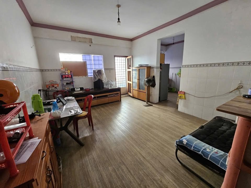 Căn hộ 151 Nguyễn Đình Chính 66m² giá 3.6 tỷ - Chính chủ bán gấp!