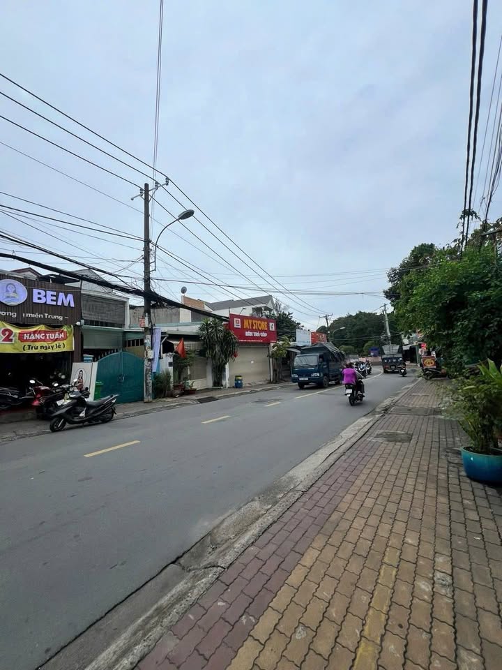 Mặt tiền FrontHouse đường Đình Phong Phú, Tăng Nhơn Phú B 108m² giá 14.5 tỷ - Cơ hội đầu tư tuyệt vời!