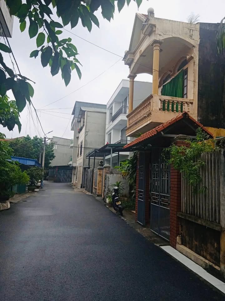 Đất tặng nhà 2 tầng đường Lê Quý Đôn, Gia Cẩm, Việt Trì - Giá chỉ 5x triệu/m²