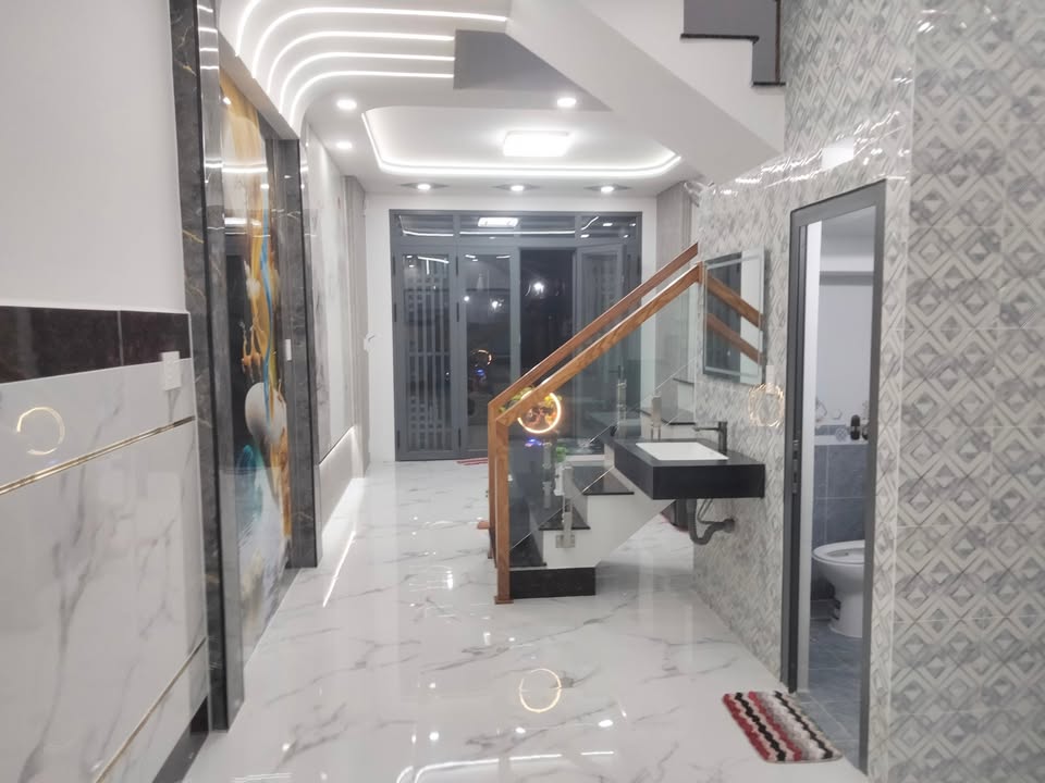 Nhà bán đường Lê Văn Khương, P.Hiệp Thành, Q.12 - Diện tích 34m², giá 3.6 tỷ, chính chủ!