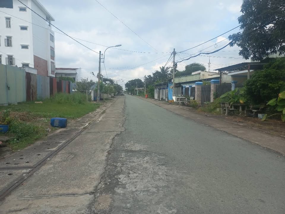 Đất thổ cư Tân Thông Hội Củ Chi 416m² giá 7.3 tỷ - Sổ đỏ chính chủ!