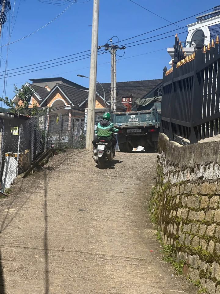 Đất nền Vạn Thành Đà Lạt 150m² giá 600 triệu - Đường xe tải vào tận nơi!