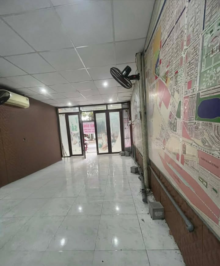 Cho thuê mặt bằng đường Nguyễn Huy Tưởng, quận Liên Chiểu - Kinh doanh thuận lợi với giá 7 triệu/tháng