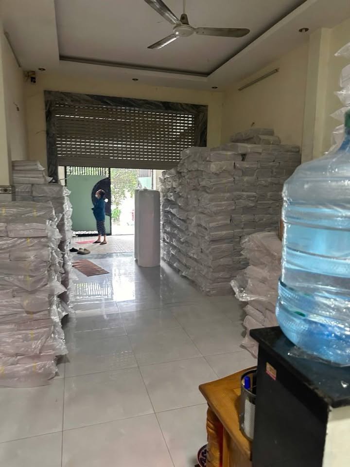 Nhà 4 tầng tại Tân Tạo, Bình Tân 247m² giá 12 tỷ - Kinh doanh thuận lợi!