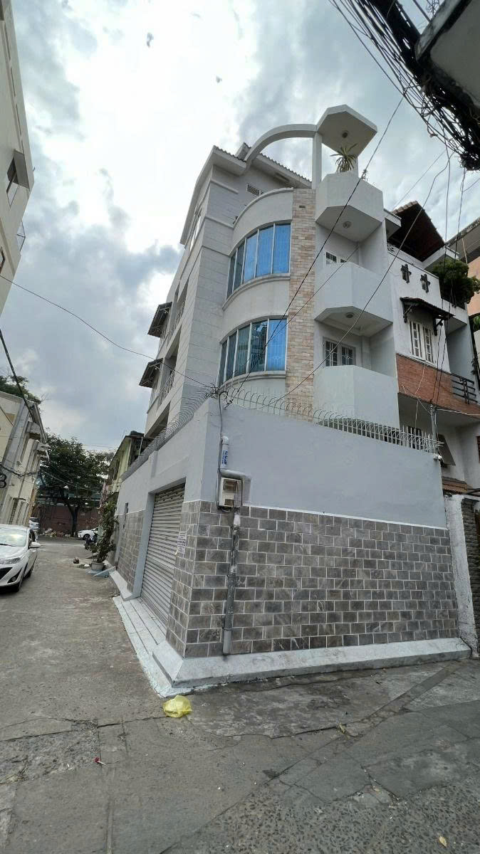 Nhà Lô Góc 2 Mặt Hẻm Nguyễn Kim, Quận 10, Diện tích 50m² - Cơ hội đầu tư sinh lời!