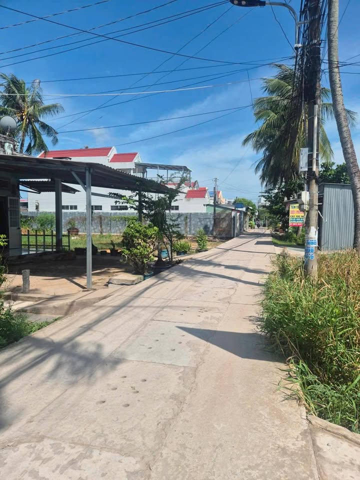 Đất nền Thị trấn Hòa Bình 108m² giá chỉ 450 triệu - Cơ hội đầu tư hấp dẫn!