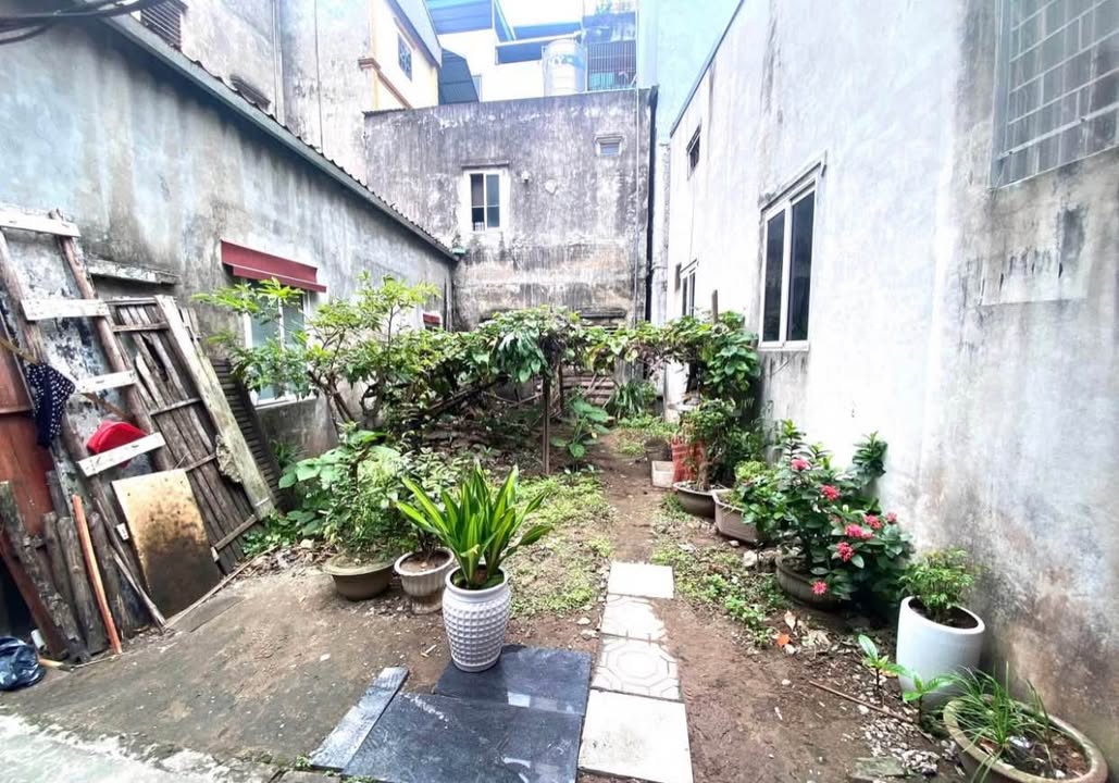 Đất nền Thượng Cát 50m² - Sổ đỏ chính chủ - Ô tô đỗ cổng, giá thỏa thuận!