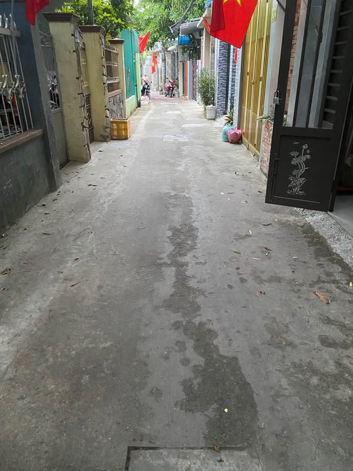 Đất nền Cù Chính Lan 98m² giá 4 tỷ - Tặng nhà cấp 4, vị trí đắc địa!