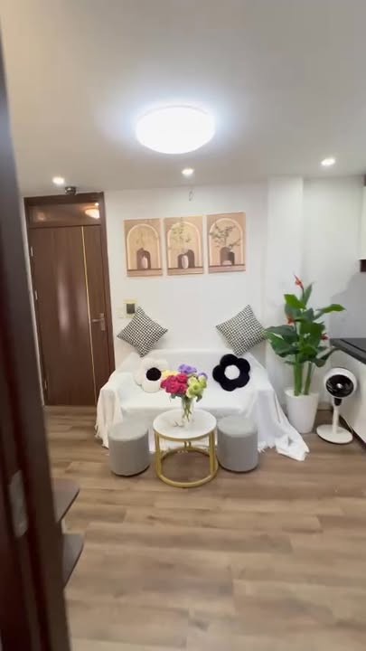 Căn hộ CCMN 3 phòng ngủ Bạch Mai, 55m², giá chỉ 2.XXX triệu - Sẵn sàng vào ở!