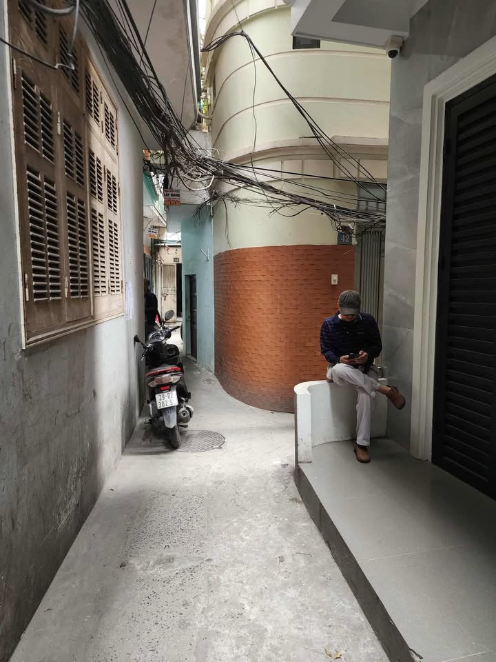 Nhà riêng Minh Khai 33,5m² giá chỉ 2 tỷ - Đầu tư sinh lời ngay!