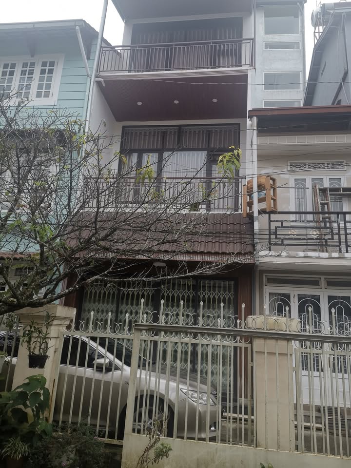 Nhà phố Đà Lạt 29m² giá 4.4 tỷ - Pháp lý rõ ràng, thương lượng ngay!