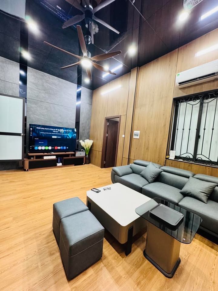 Căn hộ Tập thể VIP 128C Đại La 65m² giá 3 tỷ - Nhà đẹp ở ngay, thoáng sáng!