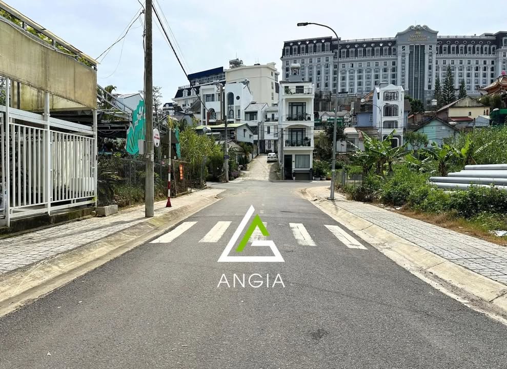 Đất Phạm Hồng Thái Đà Lạt 57m² giá 5 tỷ - Sổ đỏ chính chủ sẵn sang tên!