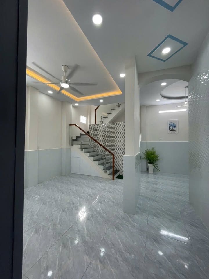 Nhà riêng đường Ba Đình, quận 8, 36m² giá 3.48 tỷ - Sổ hồng riêng chính chủ!