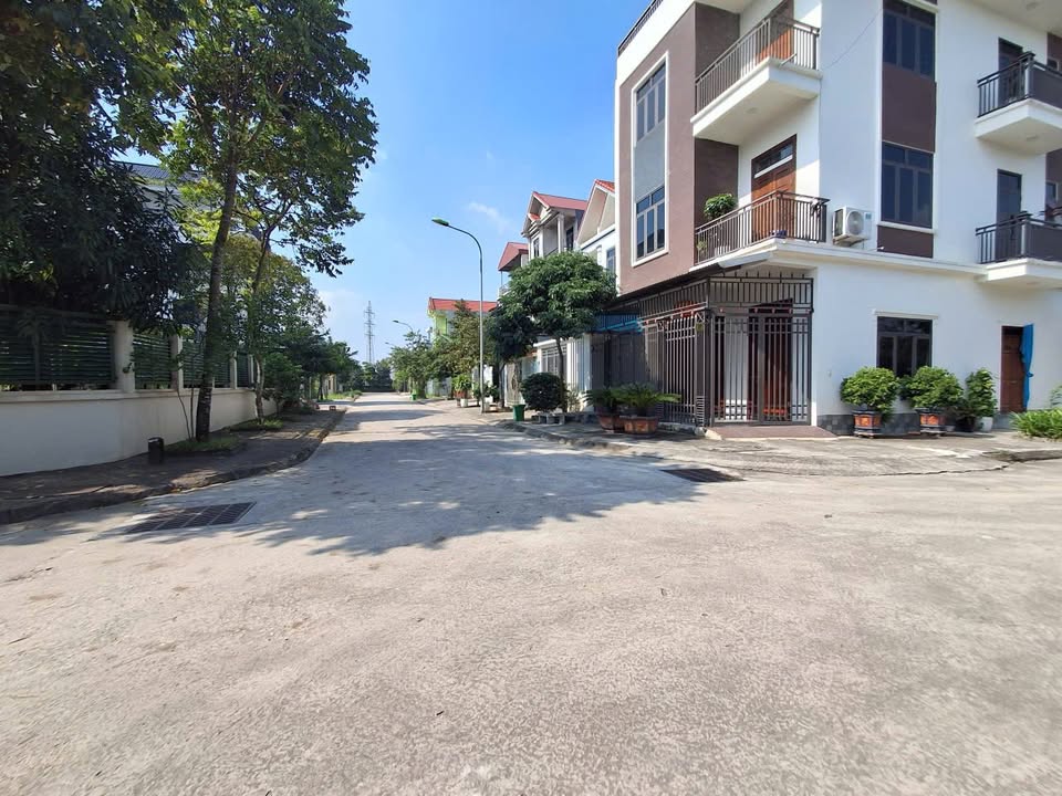 Đất Phúc Trì, Nam Thành 160m² giá 6.1 tỷ - Cơ hội vàng không thể bỏ qua!